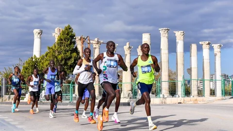 Dünyanın En İyi 33 Elit Atleti Mersin’e Geliyor: 7. Uluslararası Mersin Maratonu 14 Aralık’ta Koşulacak