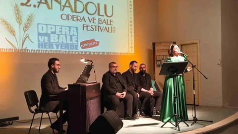 Çemişgezek'te İlk Operaya Yoğun İlgi