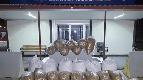 Kahramanmaraş'ta Kaçak Tütün Yakalandı