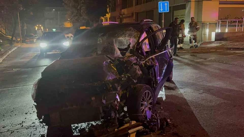 Bayrampaşa'da Trafik Kazası: 3 Yaralı