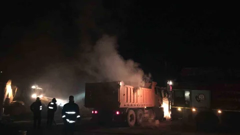 Başkale'de Samanlık Yangını