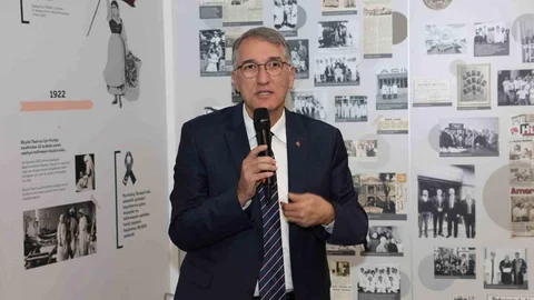 Bursa'da Sağlık Tarihi Sempozyumu Düzenlendi