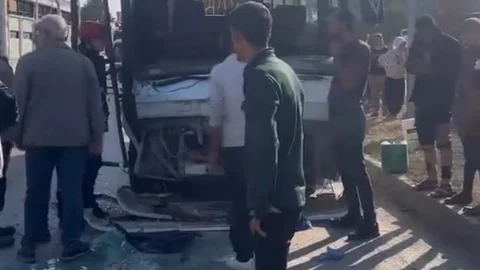 Adana'da Trafik Kazası: 4 Yaralı
