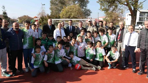 Erzincan'da 101 Okul Bahçesi Yenilendi