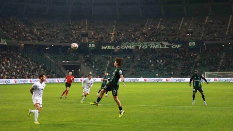 Kocaelispor, Gençlerbirliği'ni 1-0 Önde Tamamladı