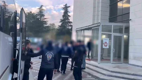 Manisa'da Yasa Dışı Bahis Operasyonu