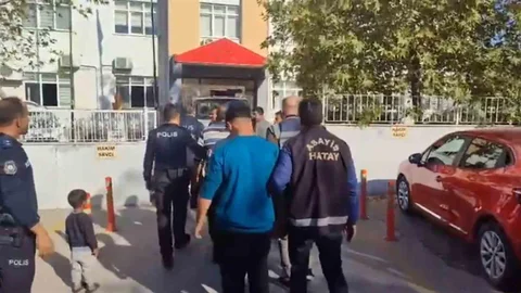 Erzin'de Bıçaklı Kavga Olayı