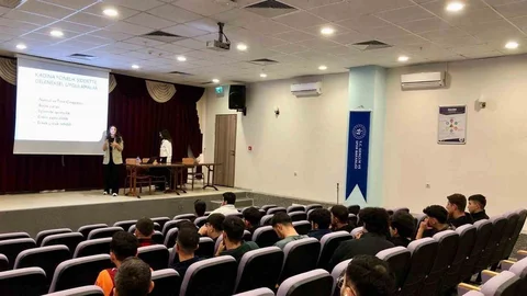 Öğrenciler Kadına Yönelik Şiddet Konusunda Bilgilendirildi