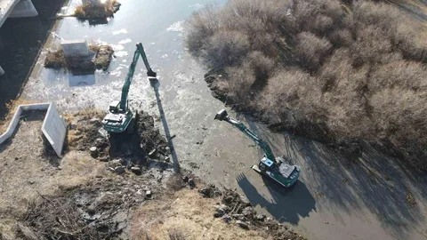 Kura Nehri'nde Temizlik Çalışmaları Başladı