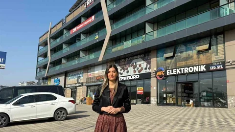 Canan Demir CHP'den İstifa Etti