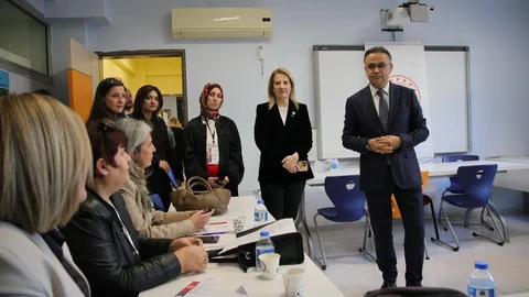 Hayat Boyu Öğrenmede İzmir'den Yeni Adımlar