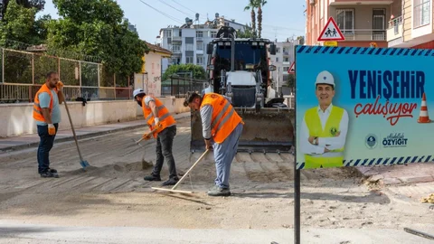 Yenişehir’de Yol ve Kaldırımlar Yenileniyor