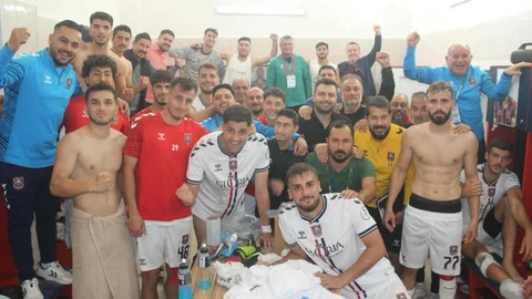 Silifke Belediyespor'u Tayyip Kanarya Sırtladı