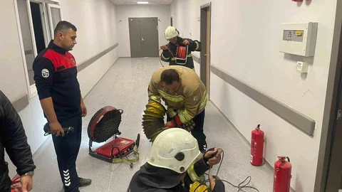 Hatay'daki Hastanede Yangın Kontrol Altına Alındı