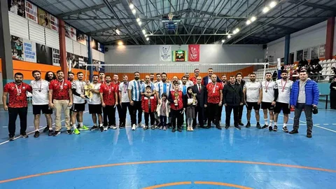 Aşkale Voleybol Turnuvası Şampiyonu Oldu