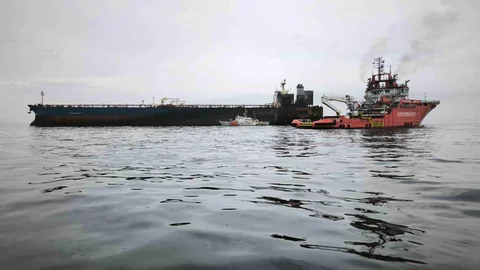 KAIROS Gemisindeki Yangın Söndürüldü