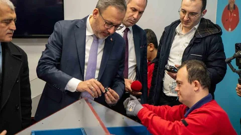 Manisa'da Engelli Bireyler İçin Ziyaret