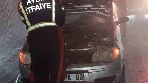 Aydın'da Alt Geçitte Araç Yangını Çıktı