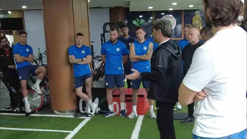 İlhan Palut Çaykur Rizespor'dan Ayrıldı