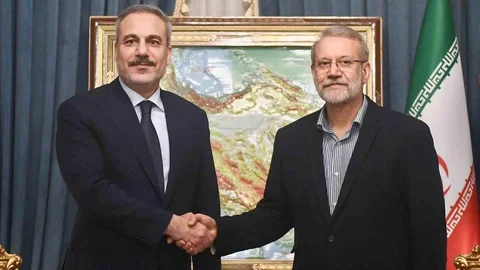 Dışişleri Bakanı Fidan, İran'da Görüştü