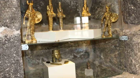 Diyarbakır'da Sahte Eser Sergisi Açıldı