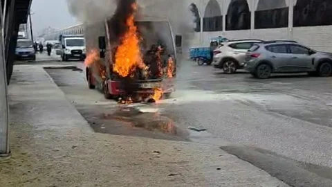 Düzce'de Halk Otobüsü Yandı