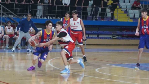 Genç Erkekler Basketbol Turnuvası Tamamlandı