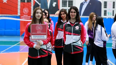 Denizli'de Yurtlar Arası Spor Turnuvası Başladı