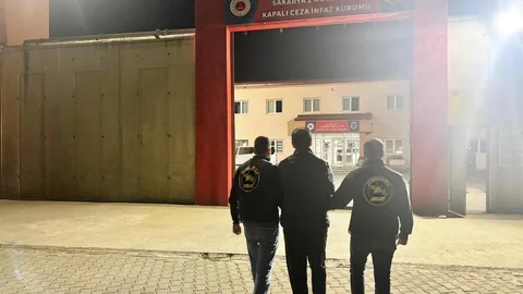 Sakarya'da Kaçak Şahıslar Yakalandı