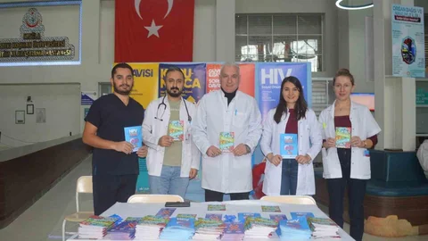 Muğla'da AIDS Farkındalık Etkinliği