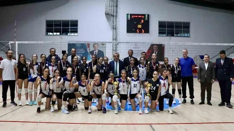 Bilecik'te Yıldız Kızlar Voleybol Finali