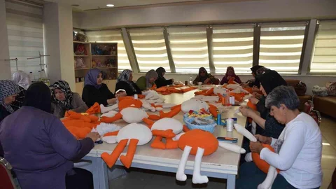 Kadınlar Gaziantep'te Lösemili Çocuklar İçin Bir Araya Geldi