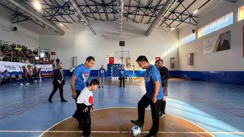 Gazipaşa'da Farkındalık Günü Kutlandı