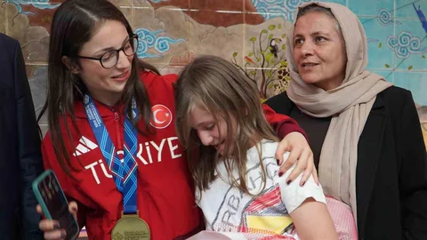 Nurselen Yalgatekin Şırnak'ta Coşkuyla Karşılandı