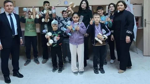 Çorum'da Özel Bireyler Eğlenerek Öğreniyor