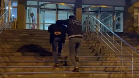 Kayseri'de Uyuşturucu Suçundan Aranan Şahıs Yakalandı