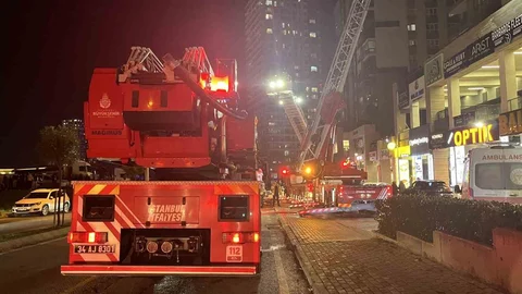 Başakşehir'deki Restoran Yangını Kontrol Altına Alındı