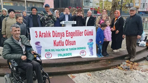 Dünya Engelliler Günü'nde Islık Diliyle Mesaj Verildi