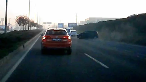 Bolu'da Kaza Anı Güvenlik Kamerasında Görüntülendi