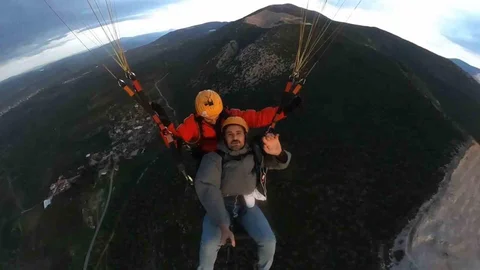 Engelleri Aşmak İçin Gökyüzüne Çıktılar