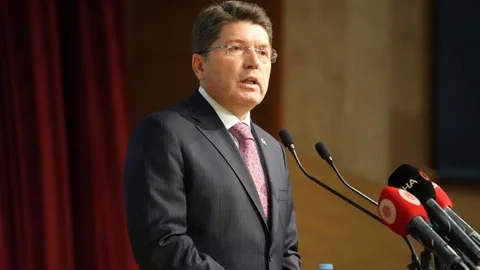 Bakan Tunç Bayburt'a Geliyor