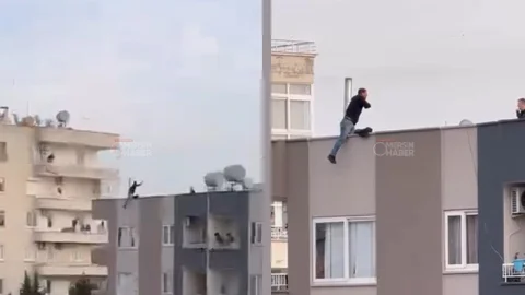 Yenişehir’de Malum Girişim: Çatıdaki Vatandaş Uzun Uğraşlar Sonucu İkna Edildi