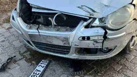 Konya'da Otomobil ve SUV Çarpıştı