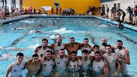 Ege Üniversitesi Sualtı Ragbisi Takımı Başarı Elde Etti