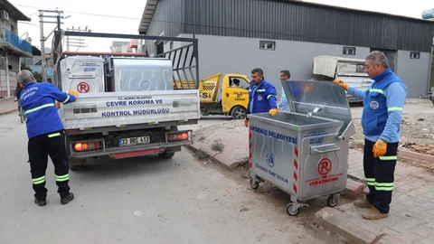 Akdeniz Belediyesi’nden Temizlik Hamlesi: 280 Yeni Çöp Konteyneri Daha Alındı