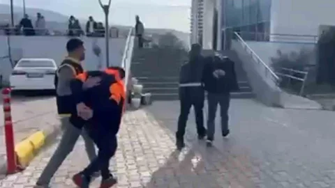 İskenderun'da Uyuşturucu Satıcıları Tutuklandı