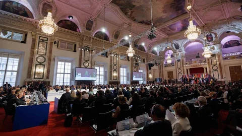 Dışişleri Bakanı Fidan Viyana'da Toplantıda