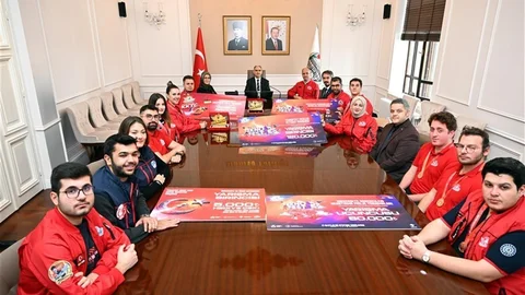 Manisa'da TEKNOFEST Başarıları Kutlandı