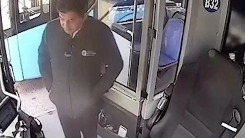 Yaşlı Adamın Unuttuğu Çanta Korundu