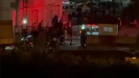 Çiftlikköy Kale Sitesi Karıştı: Büyüyen Komşu Kavgasına Polis Ekipleri Müdahale Etti!